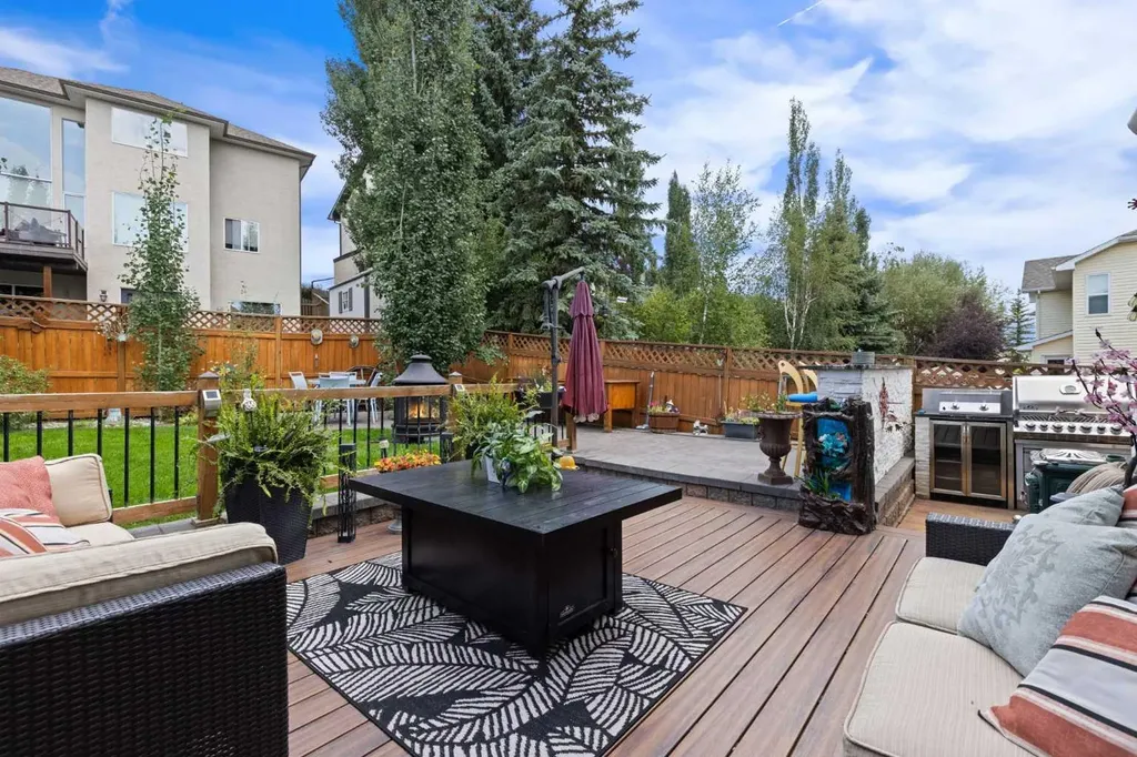 393 Banister Drive Okotoks AB T1S 1W2