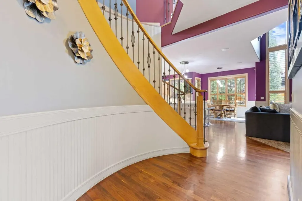 393 Banister Drive Okotoks AB T1S 1W2