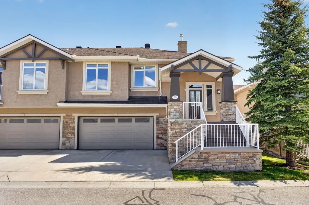 14 Discovery Woods Villas SW Calgary AB T2H5A6