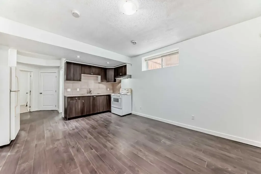 101 Redstone Drive NE Calgary AB T3N 0N2