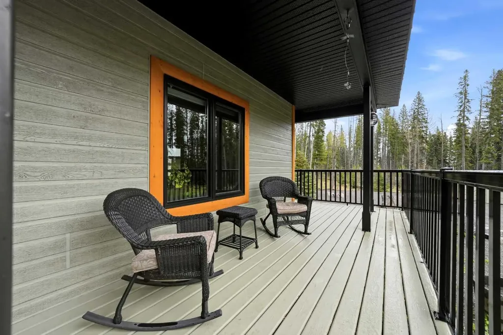 621 Ptarmigan Trail Rural Clearwater County AB T0M 2H0