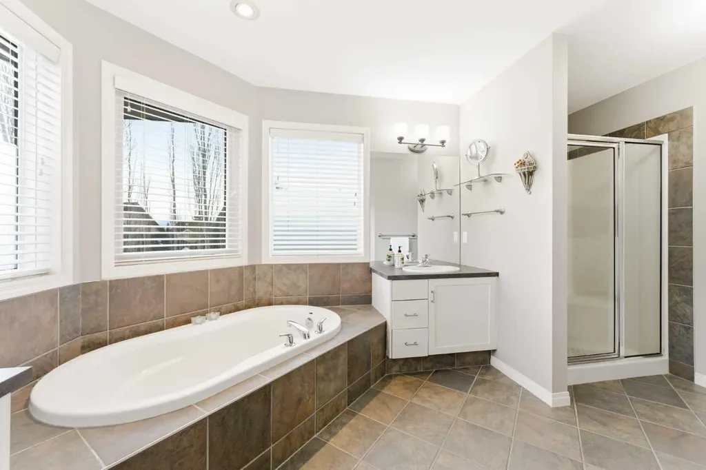 74 Evercreek Bluffs Road SW Calgary AB T2Y 4P2