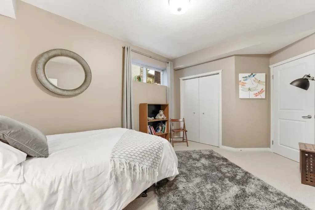 74 Evercreek Bluffs Road SW Calgary AB T2Y 4P2