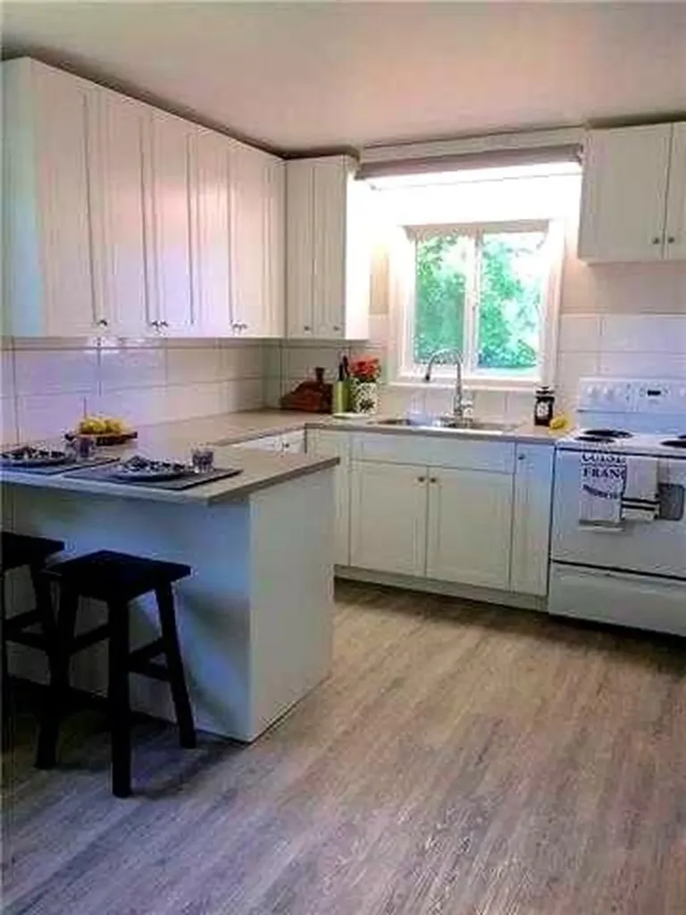 9930 103 Avenue Plamondon AB T0A 2T0
