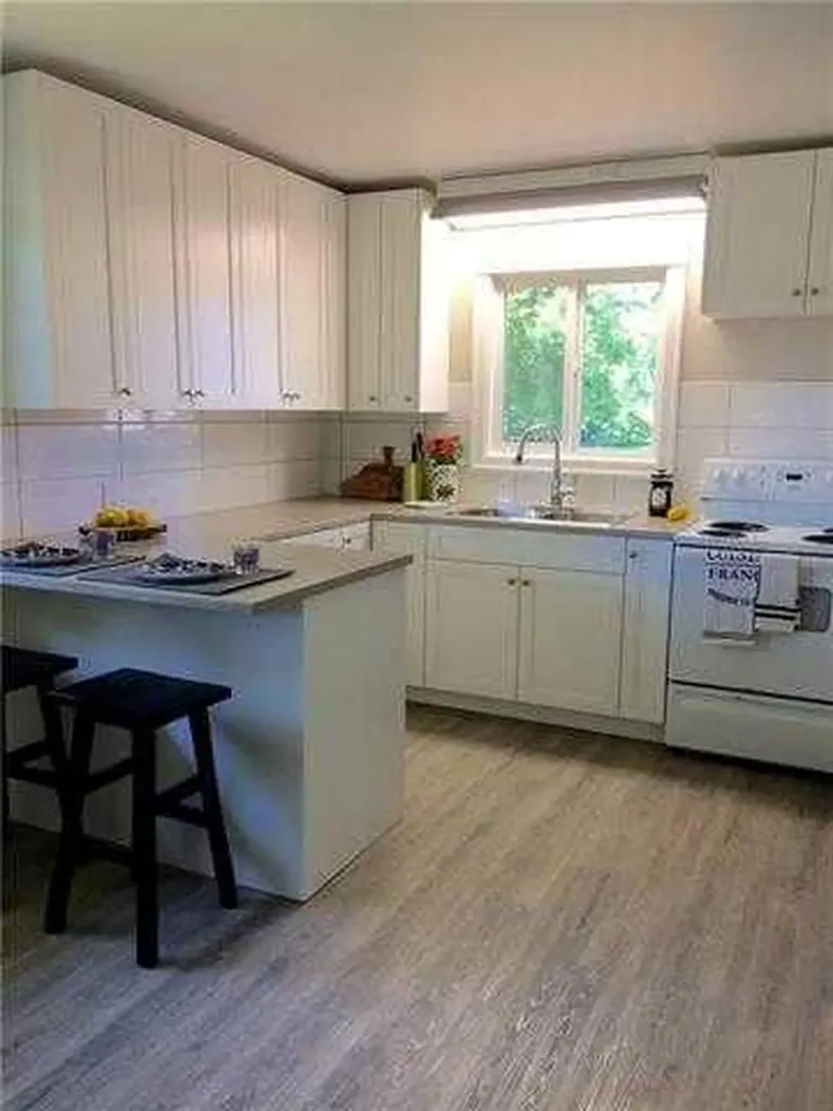 9930 103 Avenue Plamondon AB T0A 2T0