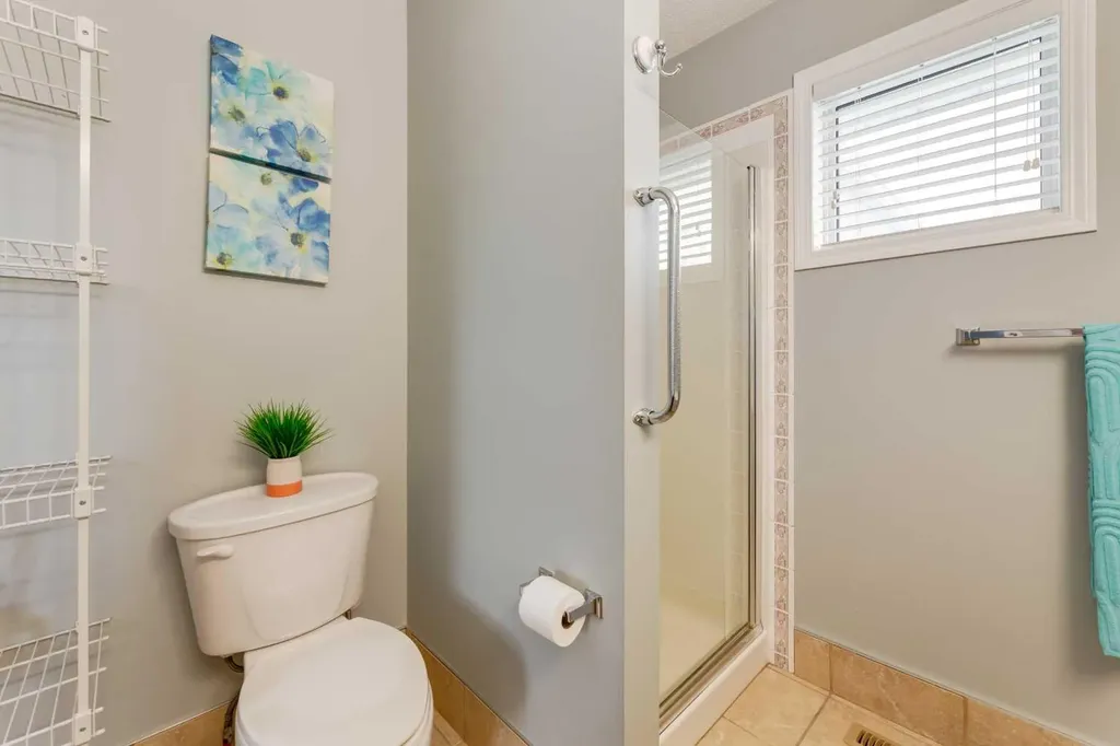 126 Harvest Gold Place NE Calgary AB T3K 4Y2