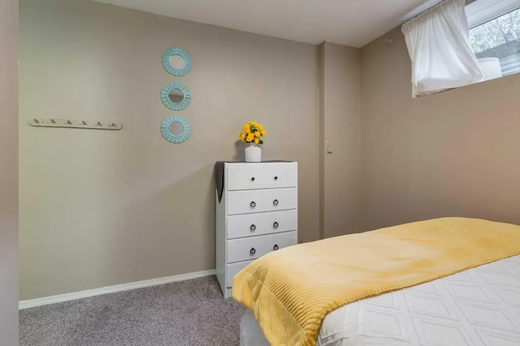 126 Harvest Gold Place NE Calgary AB T3K 4Y2