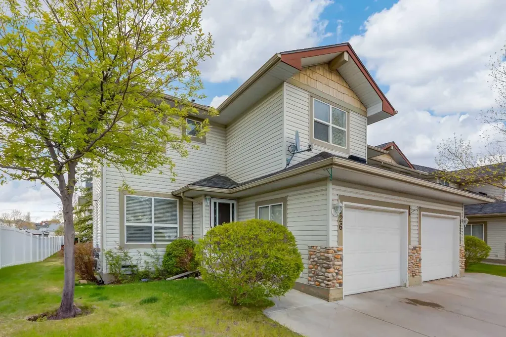 126 Harvest Gold Place NE Calgary AB T3K 4Y2