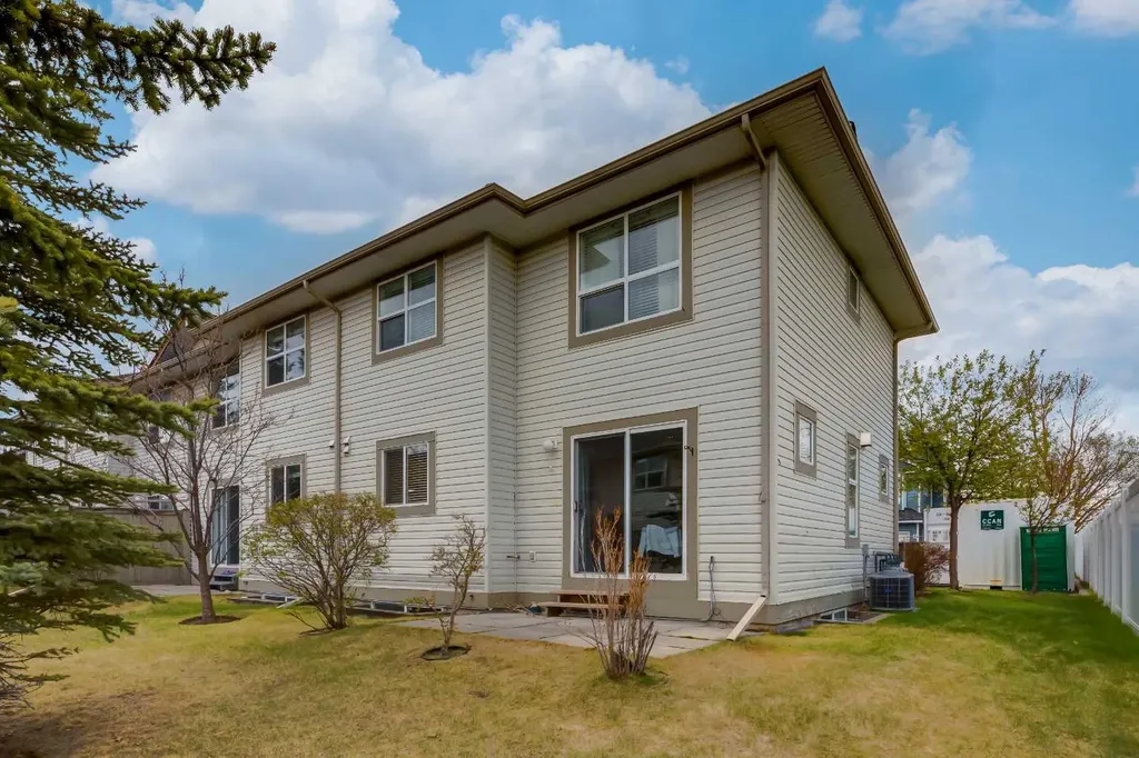 126 Harvest Gold Place NE Calgary AB T3K 4Y2
