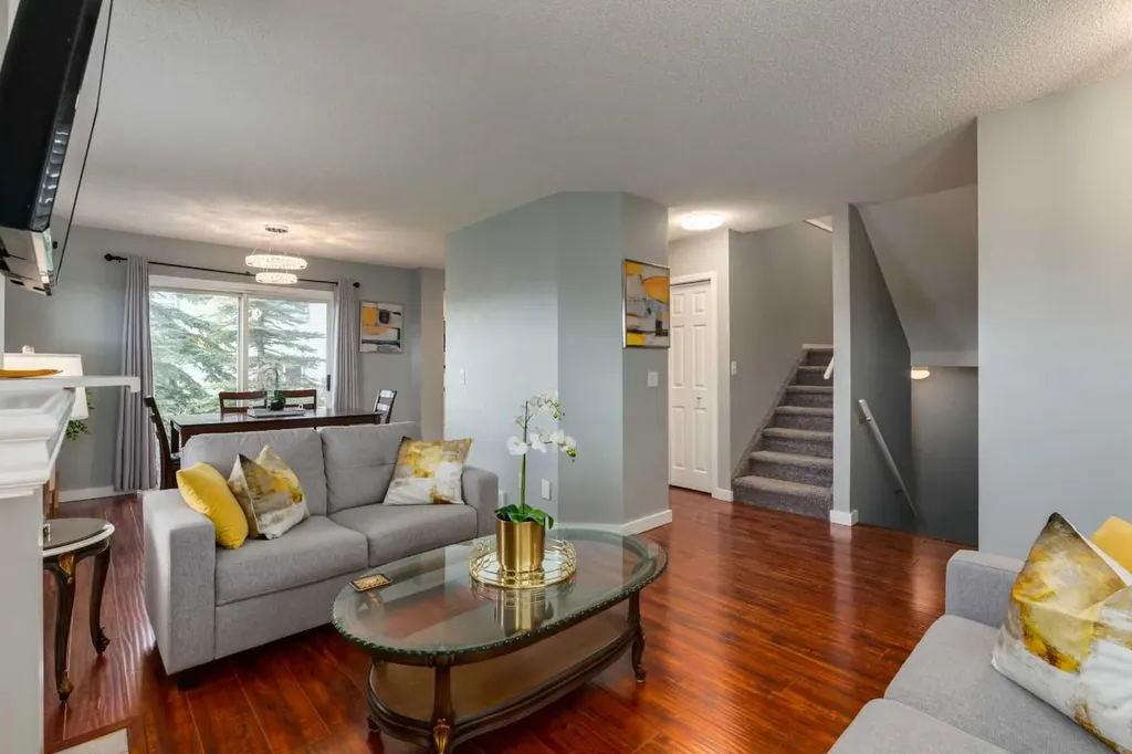 126 Harvest Gold Place NE Calgary AB T3K 4Y2