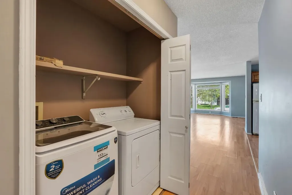 260 Erin Woods Drive SE Calgary AB T2B 3B9