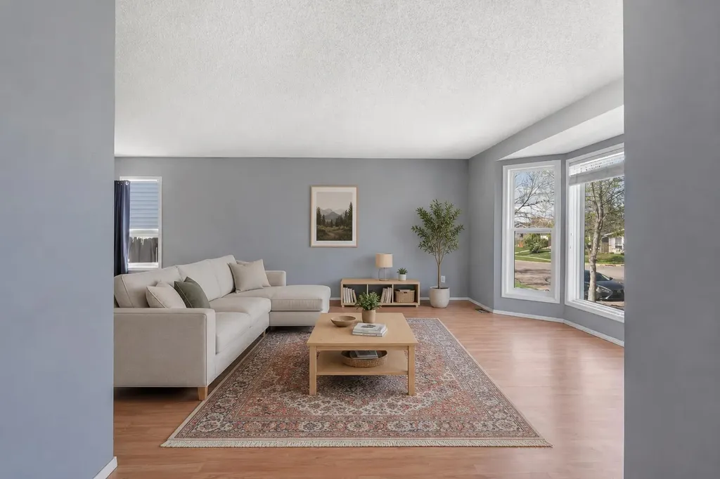 260 Erin Woods Drive SE Calgary AB T2B 3B9