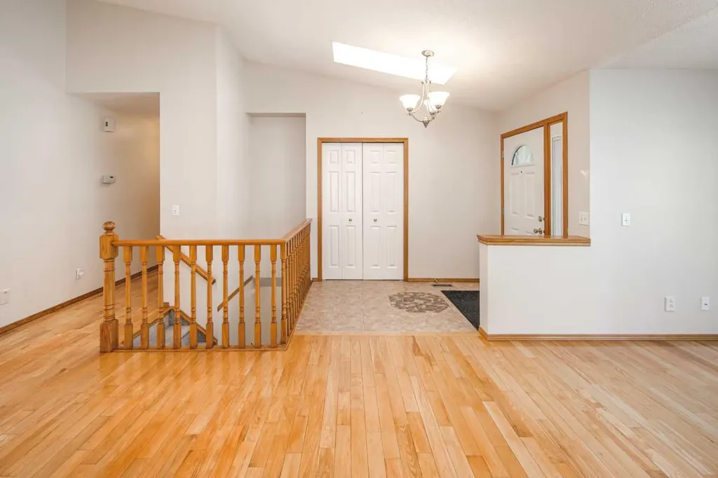 149 Sceptre Court NW Calgary AB T3L 1X9