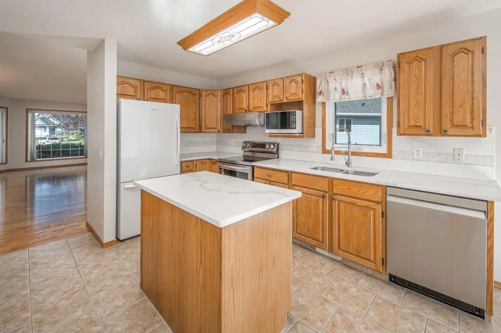 149 Sceptre Court NW Calgary AB T3L 1X9