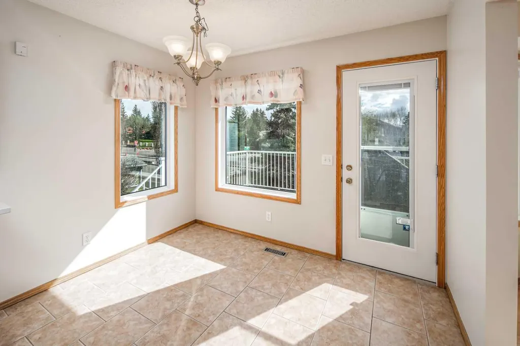 149 Sceptre Court NW Calgary AB T3L 1X9