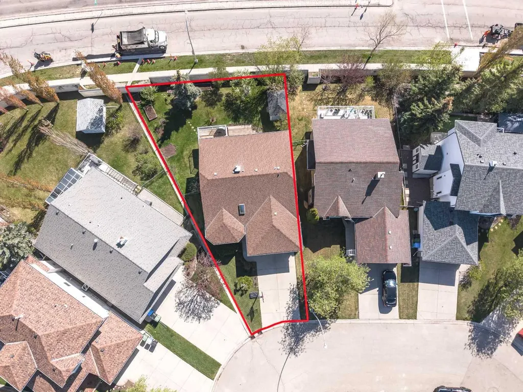 149 Sceptre Court NW Calgary AB T3L 1X9