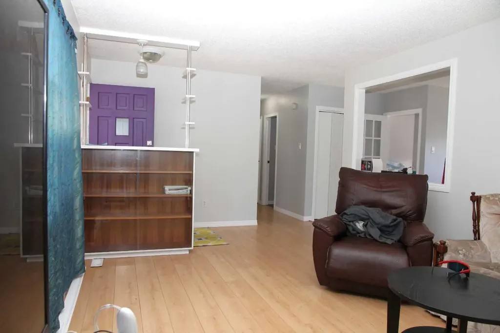3907 49 Avenue Lloydminster SK S9V 0S1