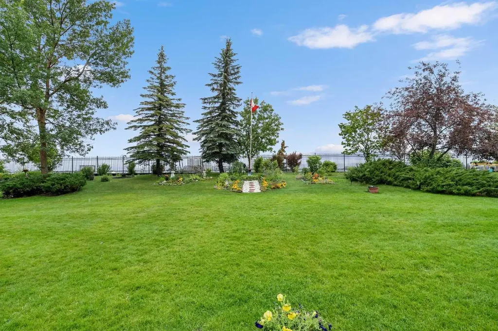 5201 Dalhousie Drive NW Calgary AB T3A 5Y7
