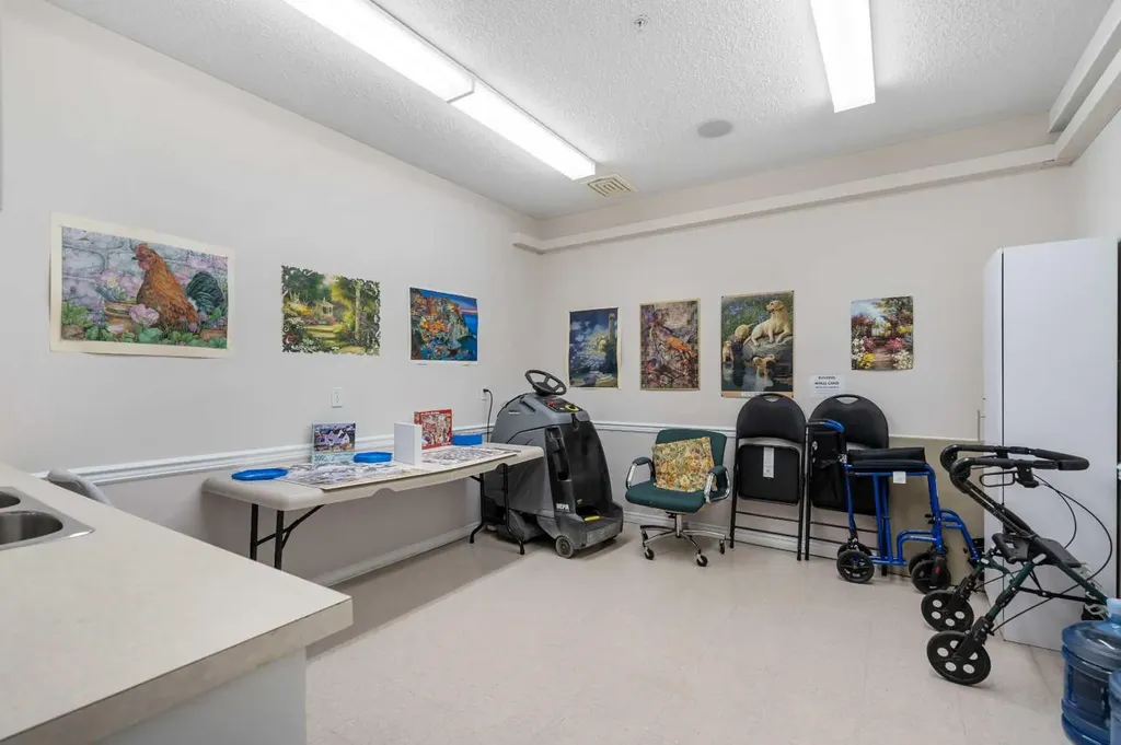 5201 Dalhousie Drive NW Calgary AB T3A 5Y7