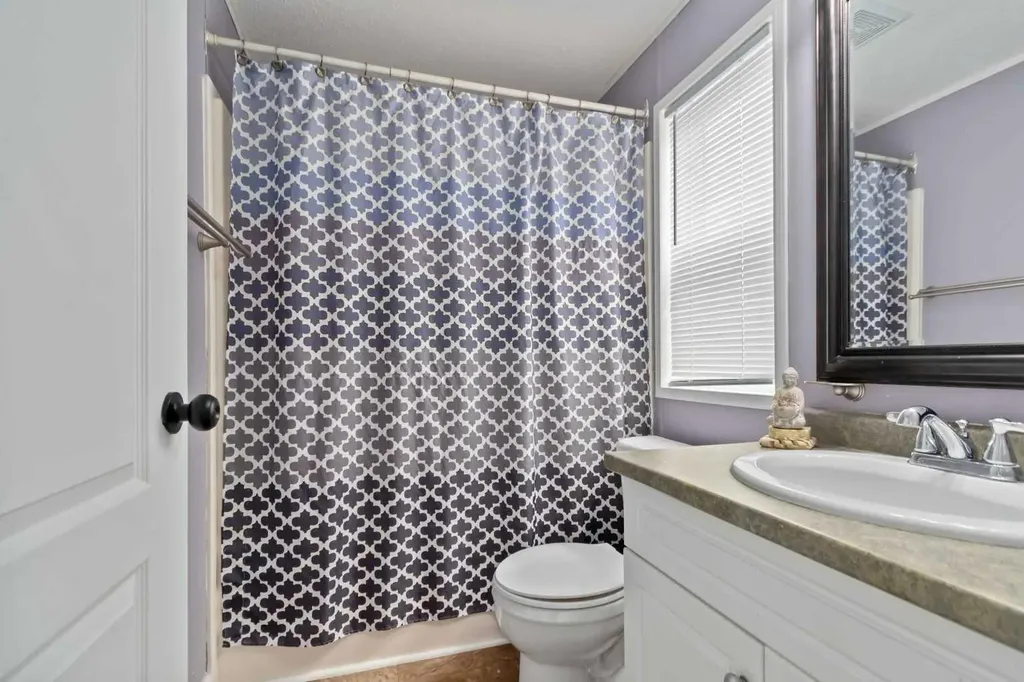240 Mckinlay Crescent Fort Mcmurray AB T9K2M8
