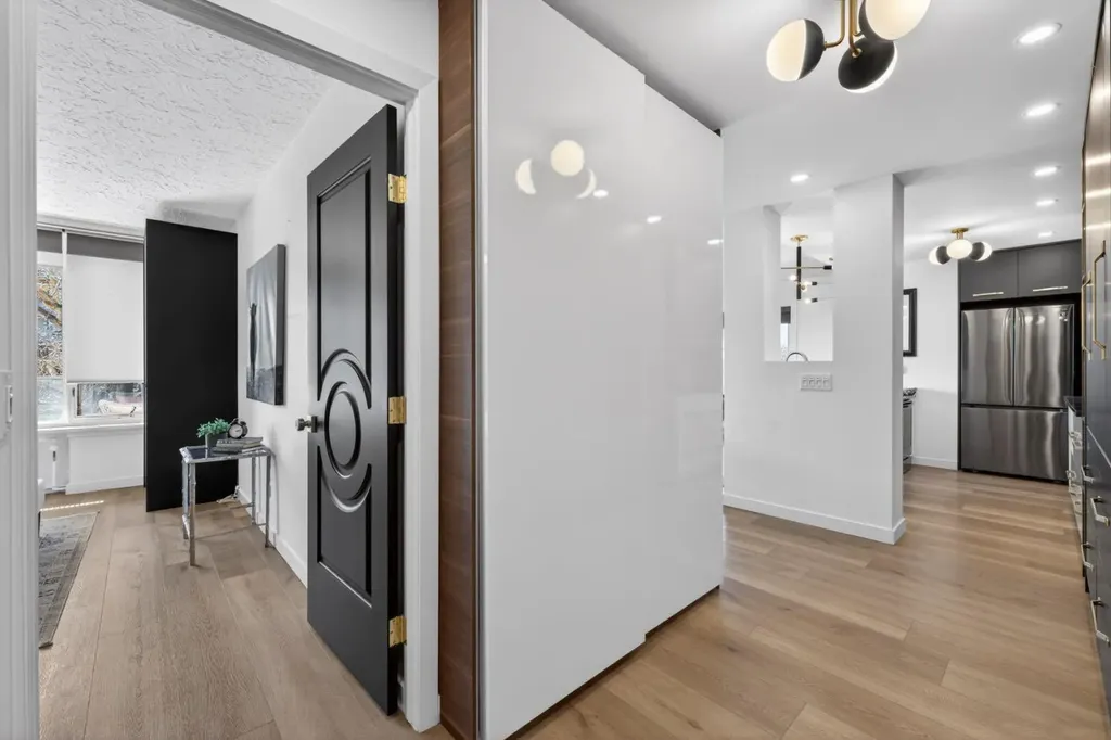3204 Rideau Place SW Calgary AB T2S1Z2