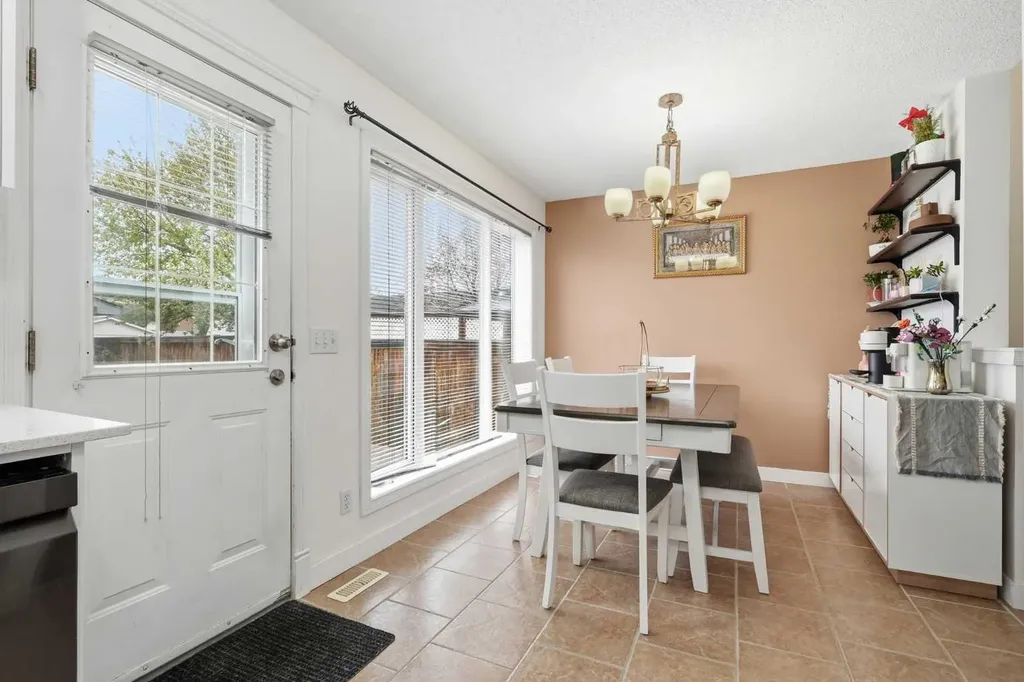 59 Taravista Street NE Calgary AB T3J4P1