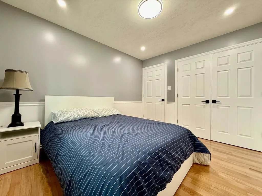 402 3 Street Wainwright AB T9W 1A1