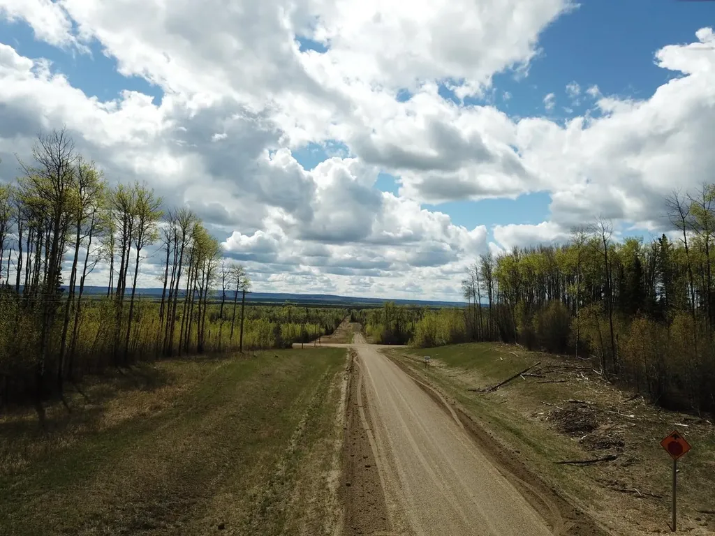 SE-27-79-9-W6 92 Range Road Rural Saddle Hills County AB T0H 0G0