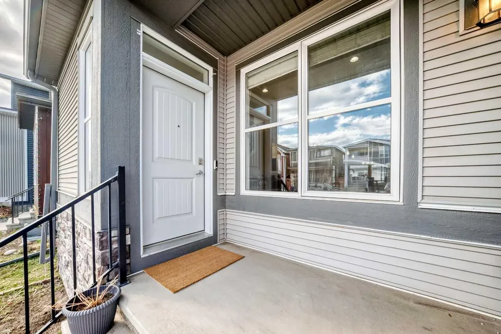140 Howse Avenue NE Calgary AB T3P 0W1