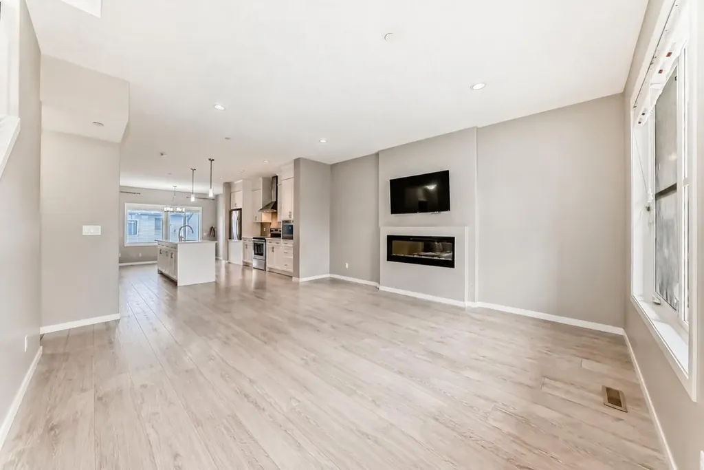 140 Howse Avenue NE Calgary AB T3P 0W1