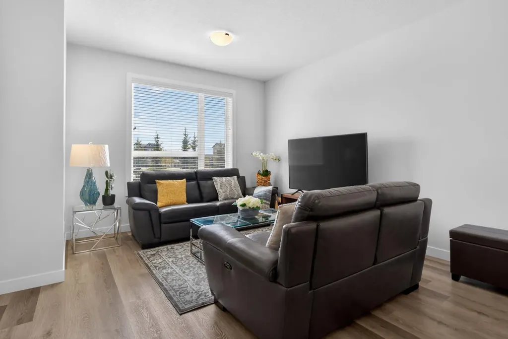 86 Evanscrest Manor NW Calgary AB T3P 1R3