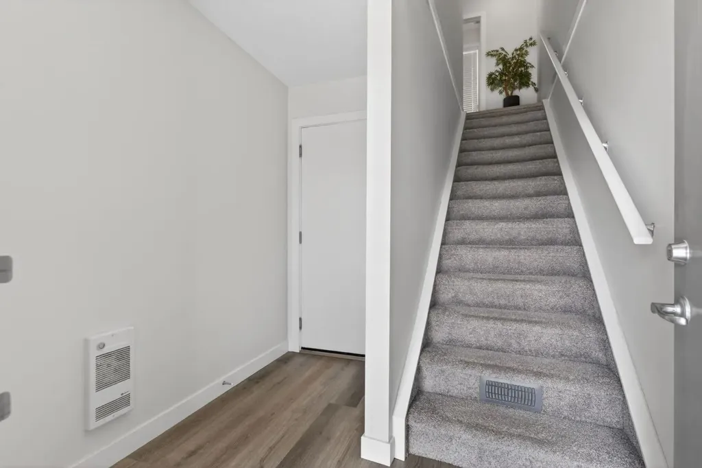 86 Evanscrest Manor NW Calgary AB T3P 1R3