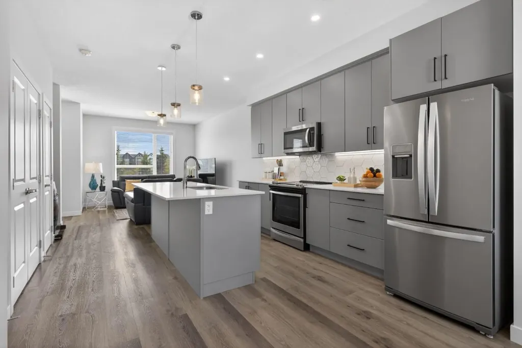 86 Evanscrest Manor NW Calgary AB T3P 1R3
