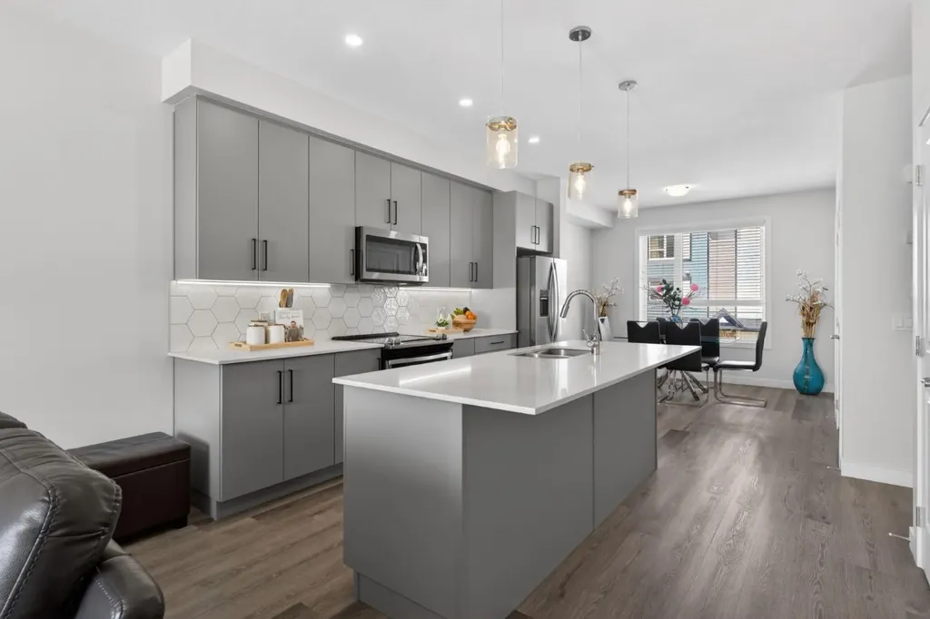 86 Evanscrest Manor NW Calgary AB T3P 1R3