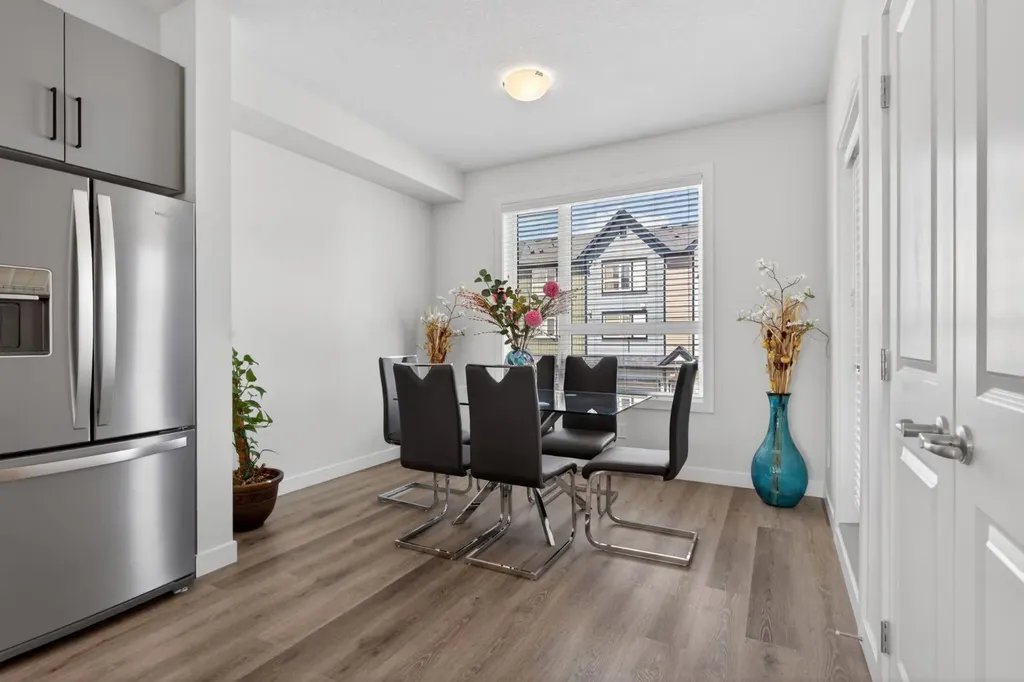 86 Evanscrest Manor NW Calgary AB T3P 1R3