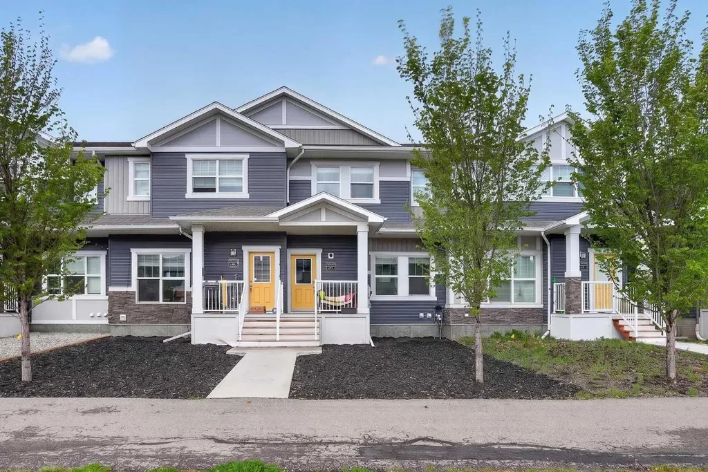 2812 47 Street S Lethbridge AB T1K 8J7