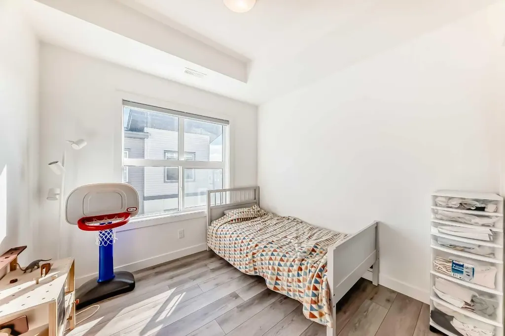 123 Spring Creek Common SW Calgary AB T3H 6E2