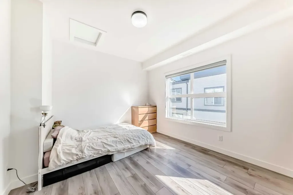 123 Spring Creek Common SW Calgary AB T3H 6E2