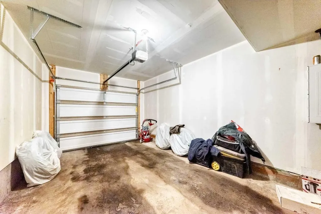 123 Spring Creek Common SW Calgary AB T3H 6E2