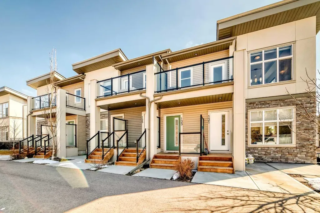 123 Spring Creek Common SW Calgary AB T3H 6E2
