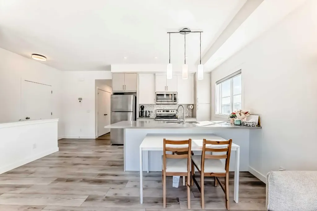 123 Spring Creek Common SW Calgary AB T3H 6E2
