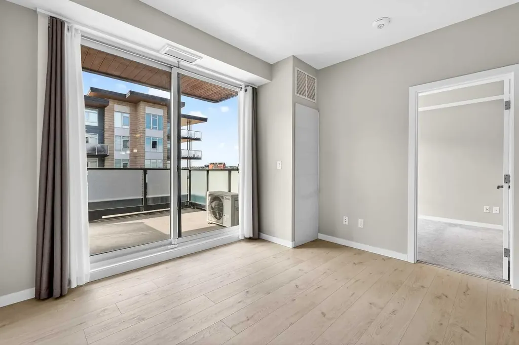 122 Mahogany Centre SE Calgary AB T3M 2Y1