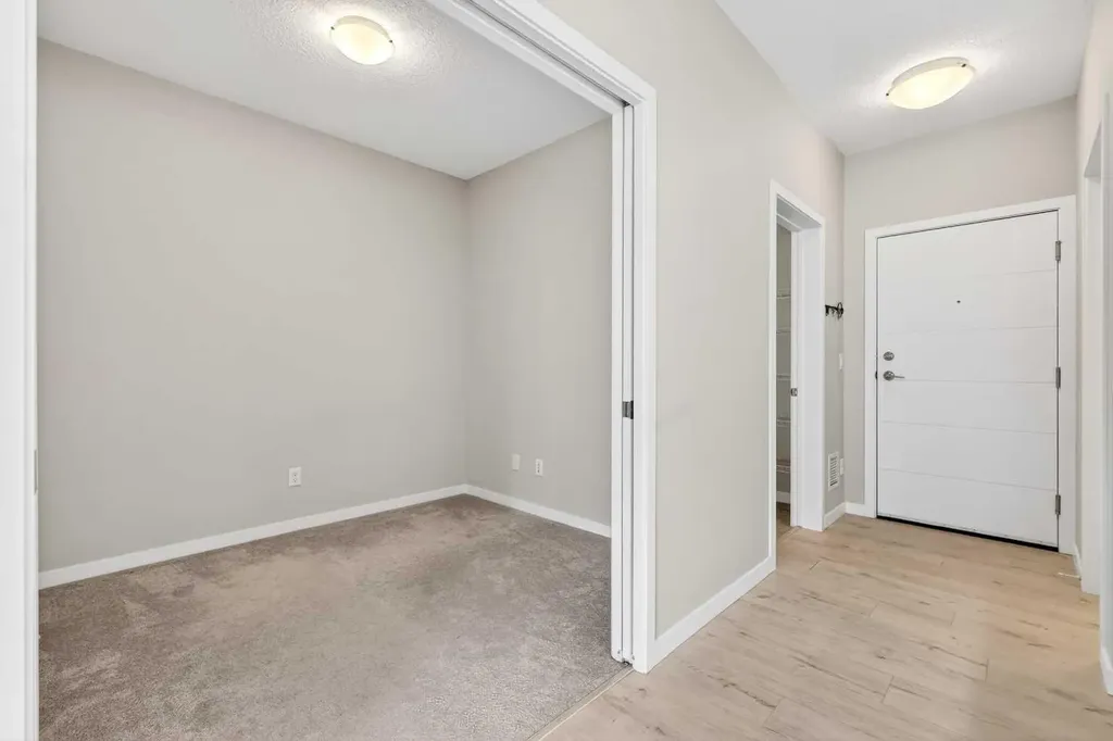 122 Mahogany Centre SE Calgary AB T3M 2Y1