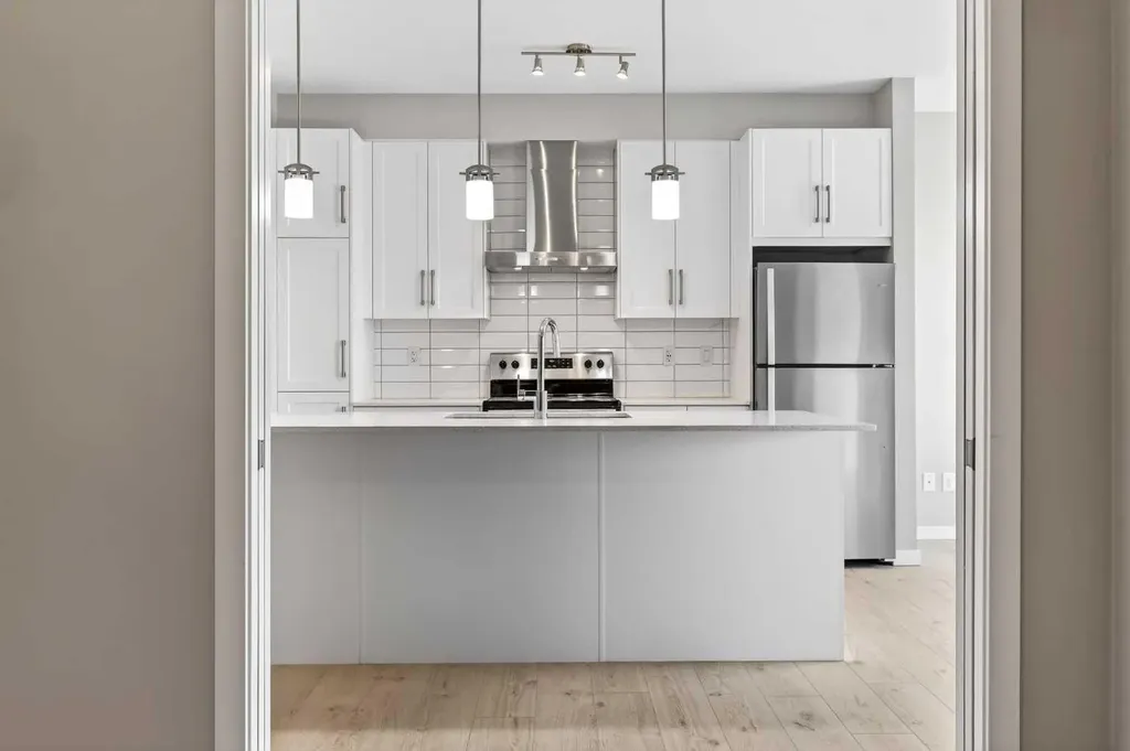 122 Mahogany Centre SE Calgary AB T3M 2Y1