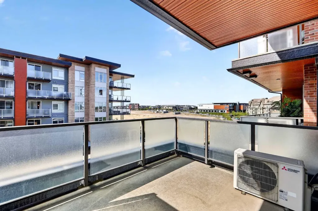 122 Mahogany Centre SE Calgary AB T3M 2Y1