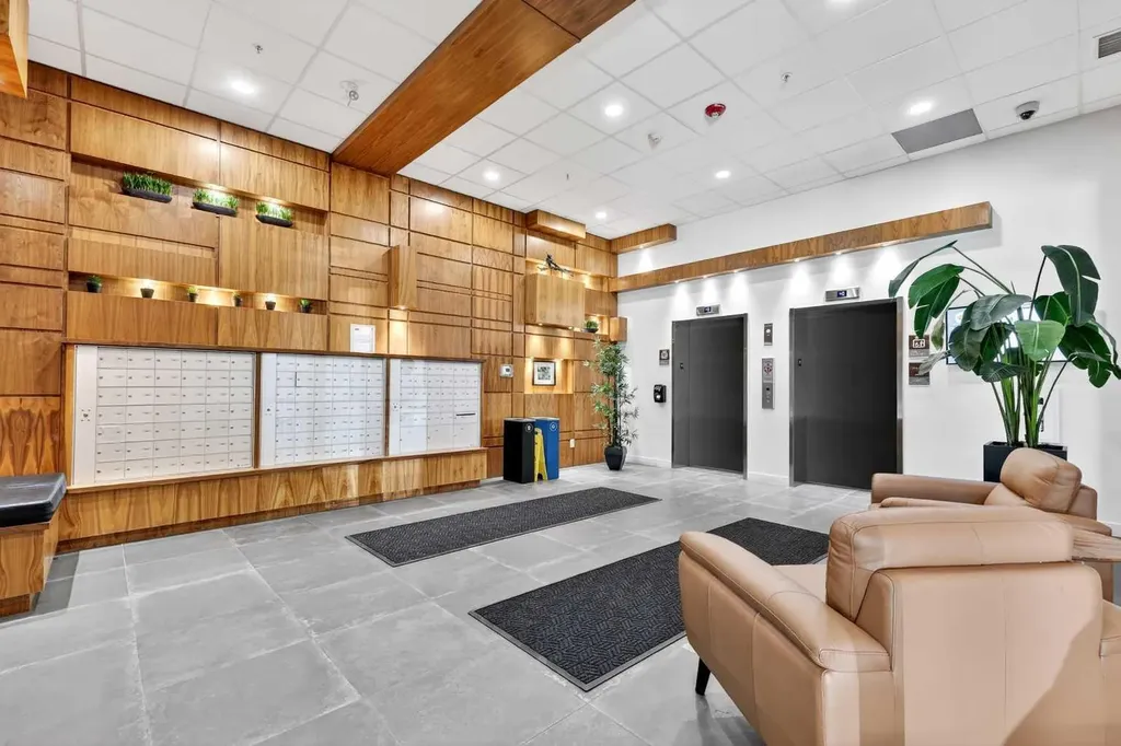 122 Mahogany Centre SE Calgary AB T3M 2Y1