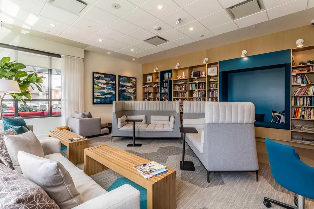 122 Mahogany Centre SE Calgary AB T3M 2Y1