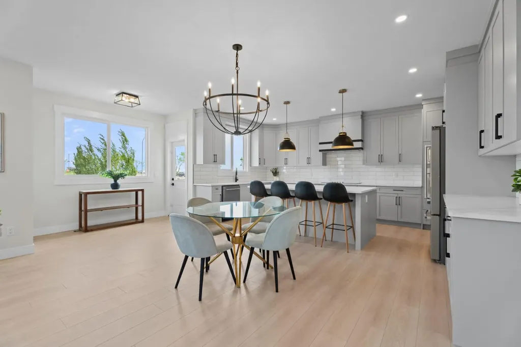 26 Cimarron Estates Gate Okotoks AB T1S 0M9