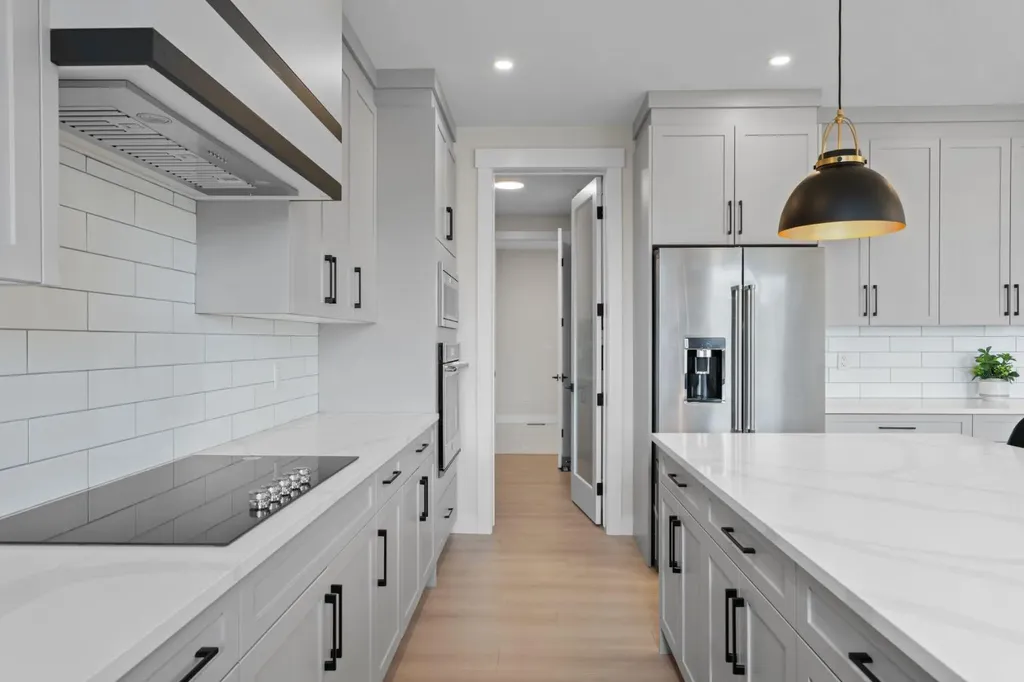 26 Cimarron Estates Gate Okotoks AB T1S 0M9