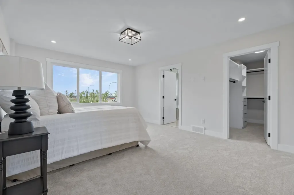26 Cimarron Estates Gate Okotoks AB T1S 0M9